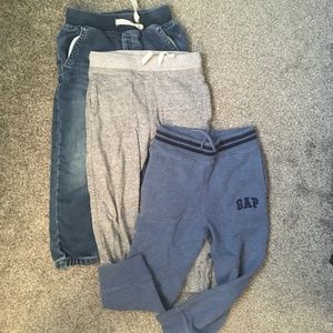 Lot of 3 pairs of Gap Kids pants size 4 toddler